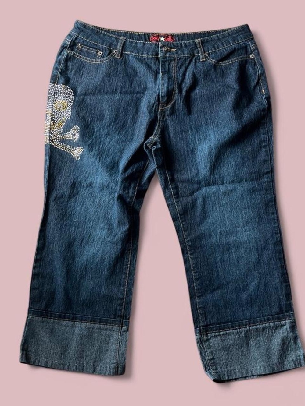 Y2K 2000s Vintage Mcbling Grunge Mall goth Zoey Beth dark Wash blue capri jeans